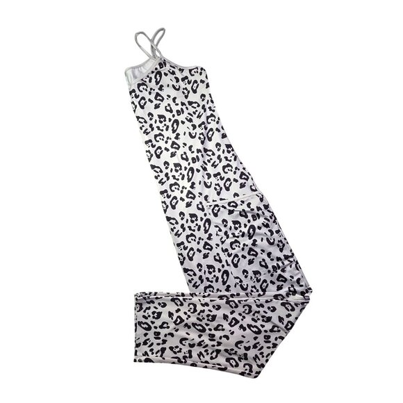 Jumpsuit Womens Medium Snow Leopard Print Pockets Soft Lightweight Lounge NEW - Picture 7 of 11
